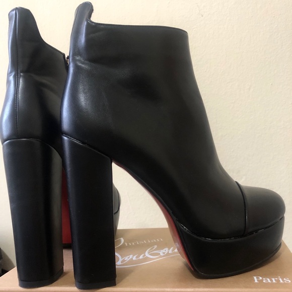 Red bottom helped black leather boots - Picture 3 of 7